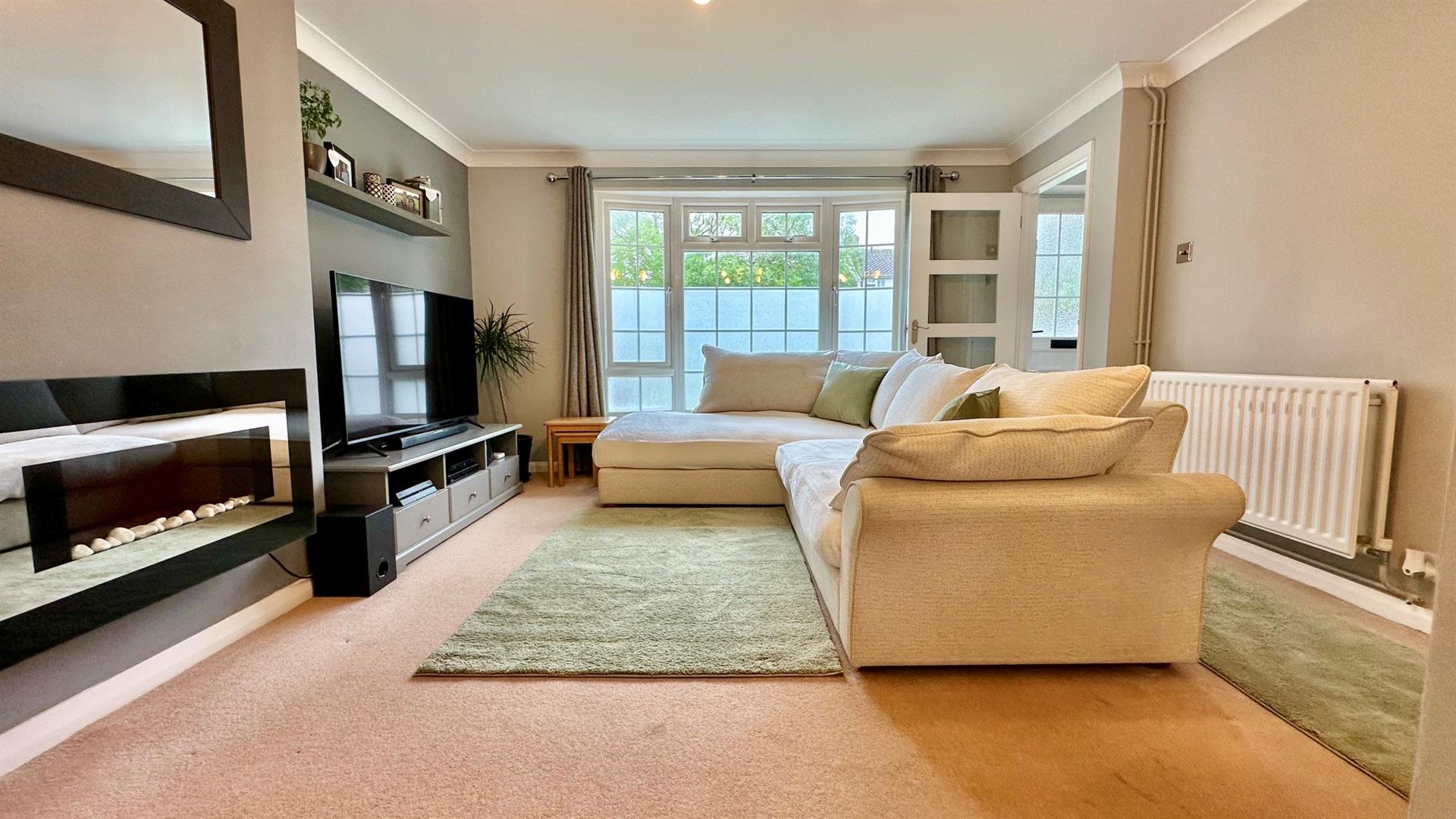 3 bed property in Laleham Close, St. Leonards-On-Sea